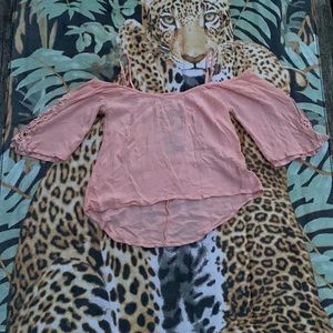 Cold shoulder high low top